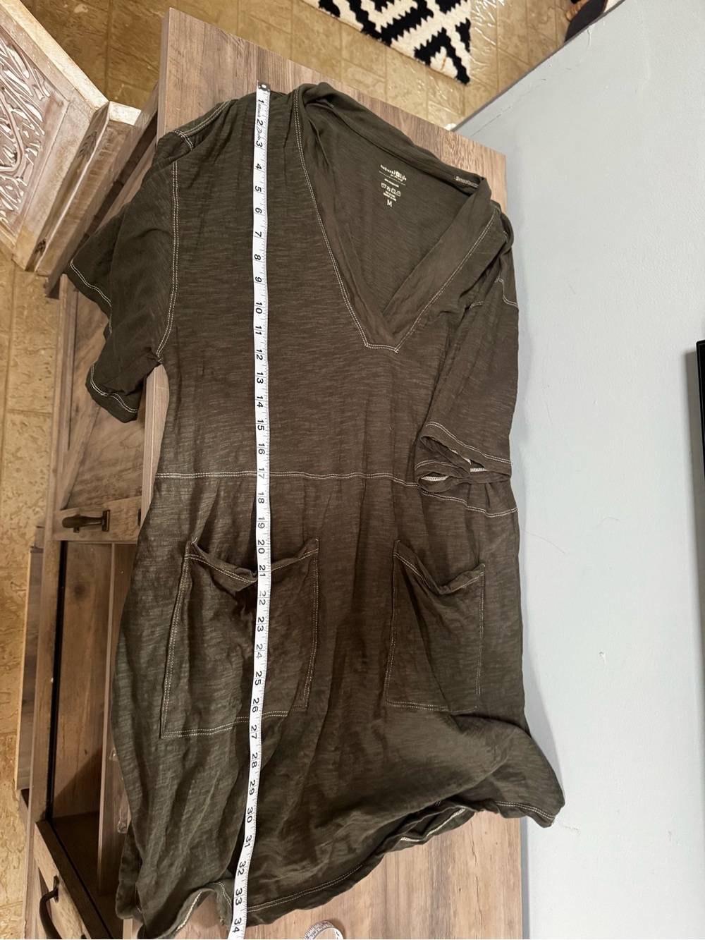 NATURAL LIFE Olive Short Sleeve V-Neck Swim Coverup with Pockets - Picture 5 of 6